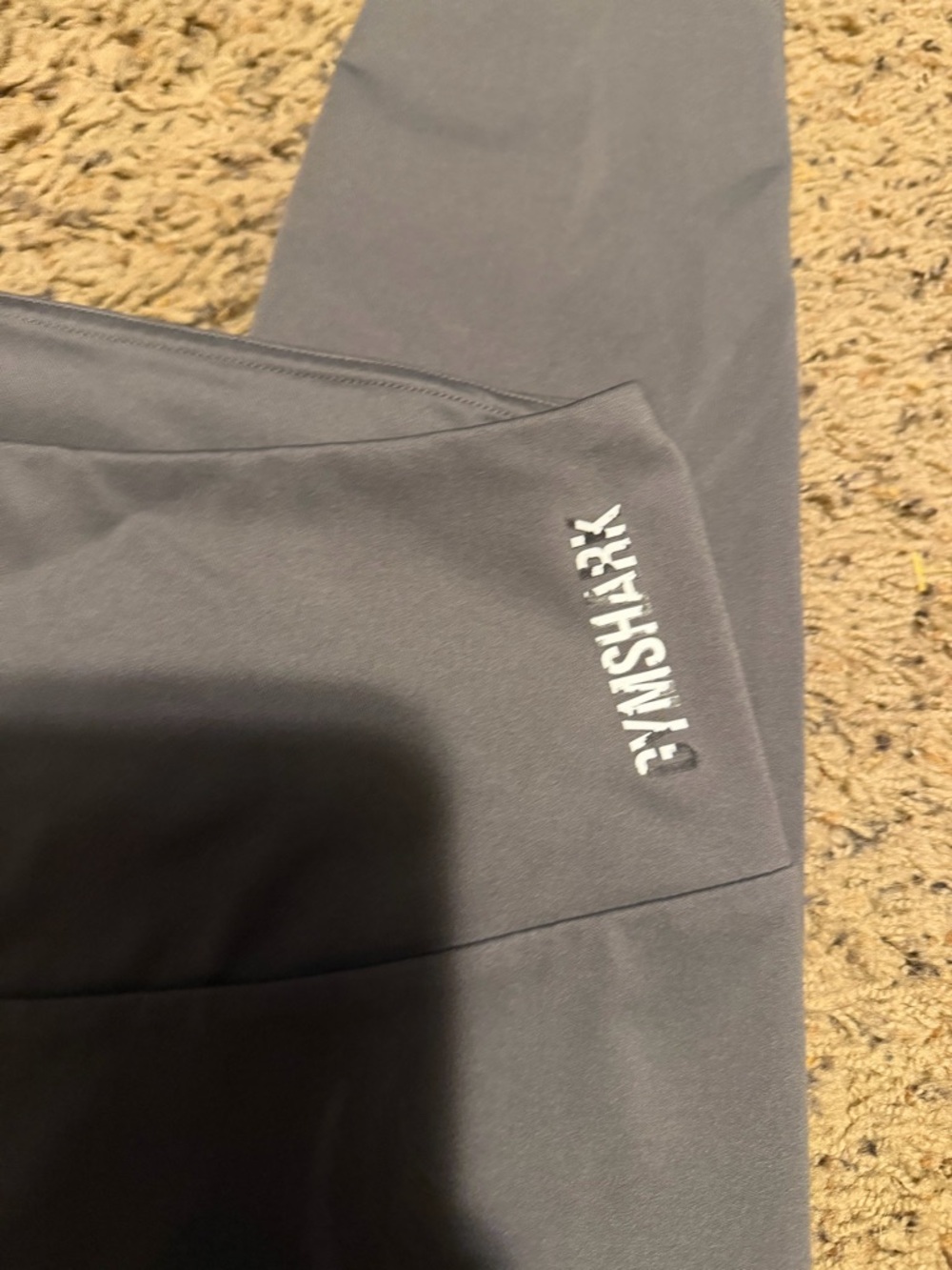 Gymshark Gray High-Waist cropped buttery soft Leggings size S - Picture 3 of 4
